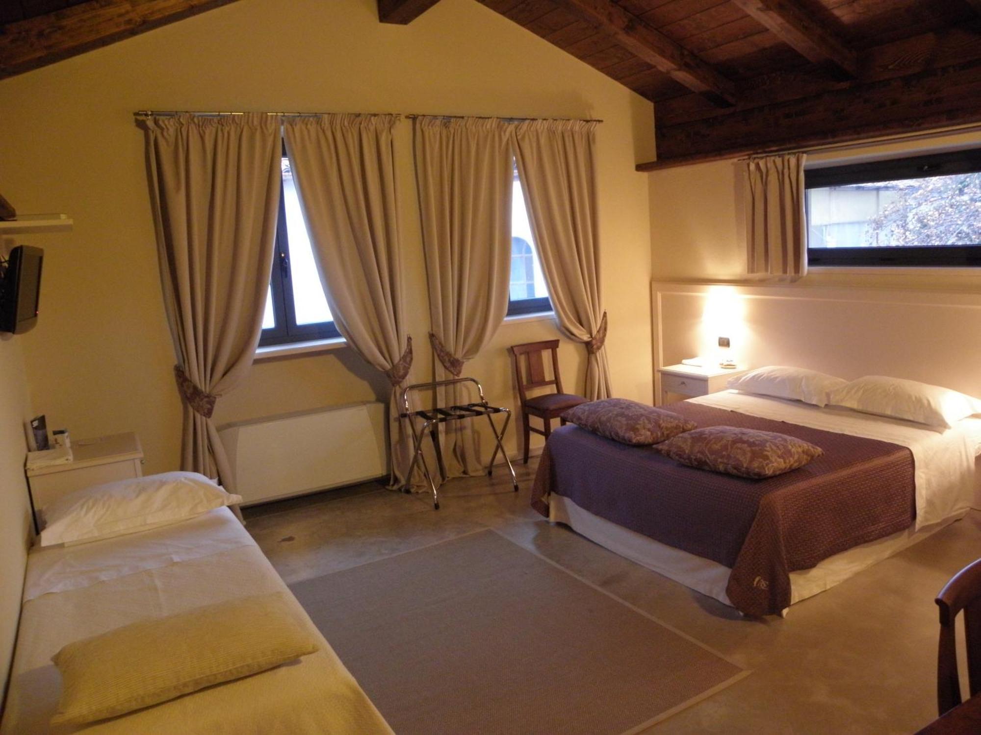 Albergo Della Ceramica Villanova Mondovi Exterior photo